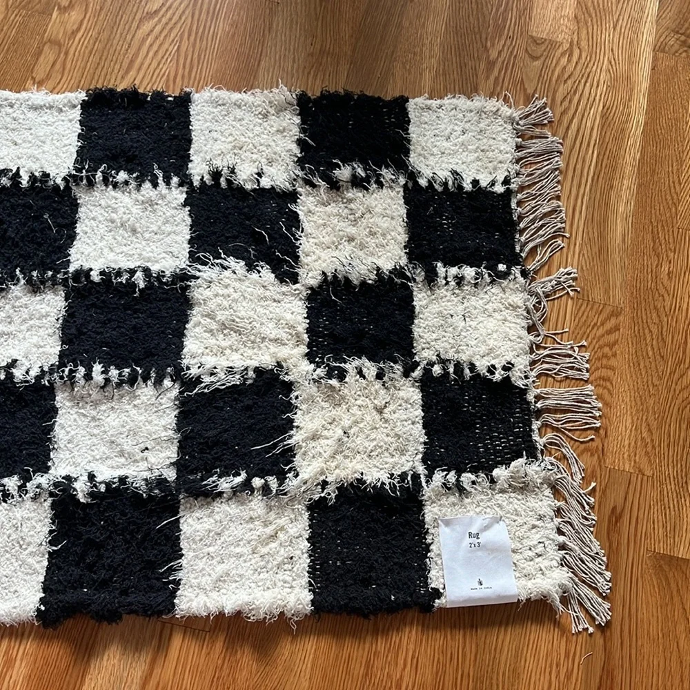 Urban Outfitters Checkerboard Woven Shag Rag Rug NWT
